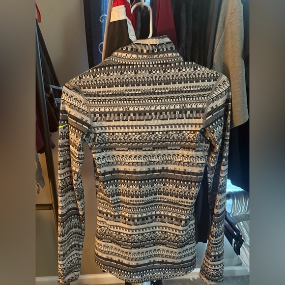 Nike Pro Dri-FIT Black and Gray  Long Sleeve Shirt, Women’s XS - Picture 4 of 4